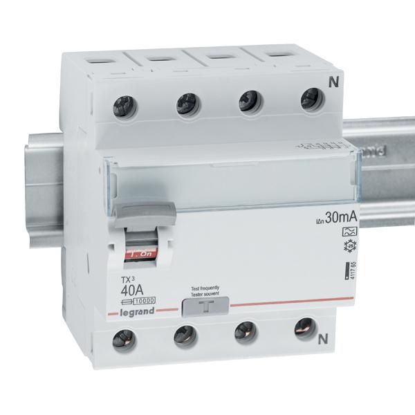 Legrand 411765 TX3 FI-Schutzschalter 40A 4-Polig 0,03A Legrand 411765 TX3 FI-Schutzschalter 40A 4-Polig 0,03A