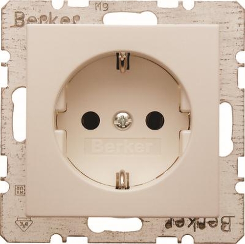 Berker 41438982 Steckdose SCHUKO S.1 Weiß, Glänzend Berker 41438982 Steckdose SCHUKO S.1 Weiß, Glänzend